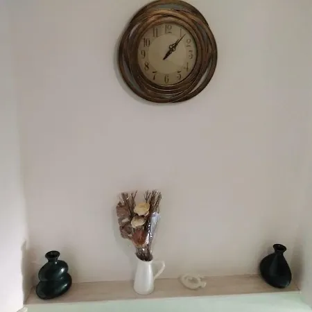 Iatros 4 ,detached House In The Center Of Patras