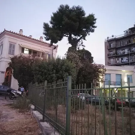 Iatros 4 ,detached House In The Center Of Apartmán