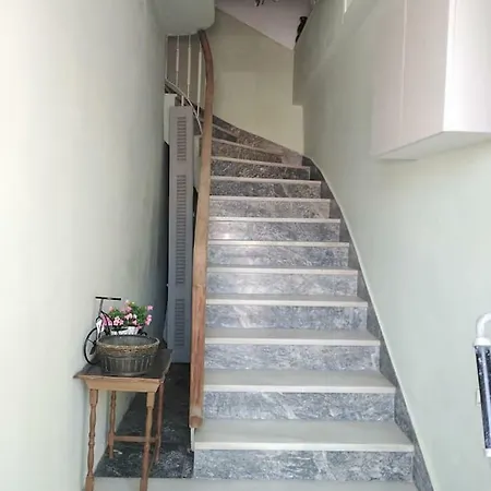 公寓 Iatros 4 ,detached House In The Center Of *
