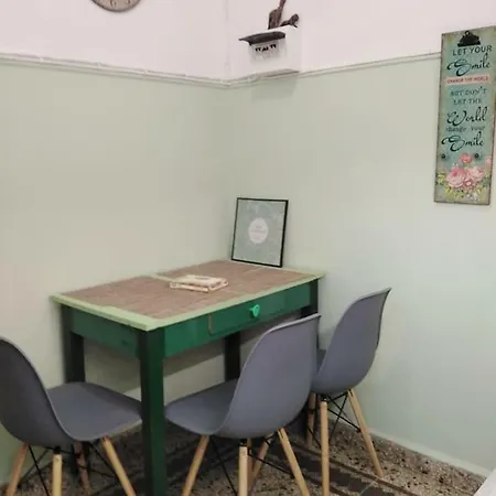 Iatros 4 ,detached House In The Center Of 公寓 帕特雷