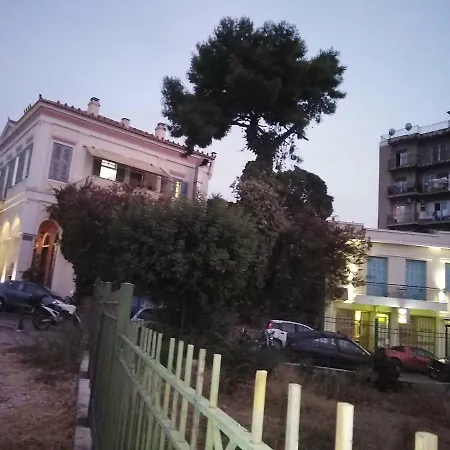 Appartement Iatros 4 ,detached House In The Center Of